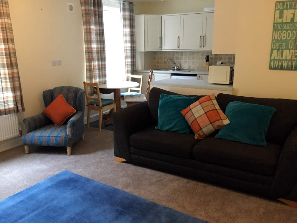 Scarborough apartment living room